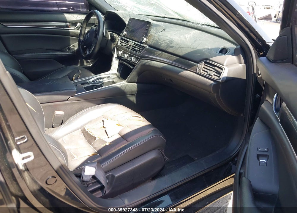 2018 HONDA ACCORD SPORT 2.0T VIN: 1HGCV2F37JA014695