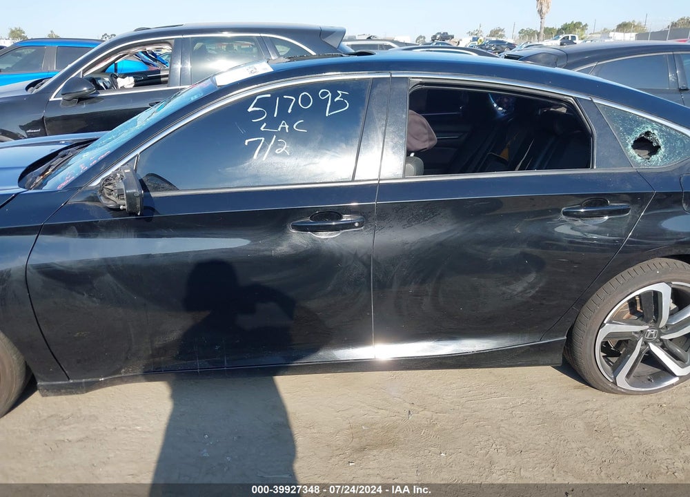 2018 HONDA ACCORD SPORT 2.0T VIN: 1HGCV2F37JA014695