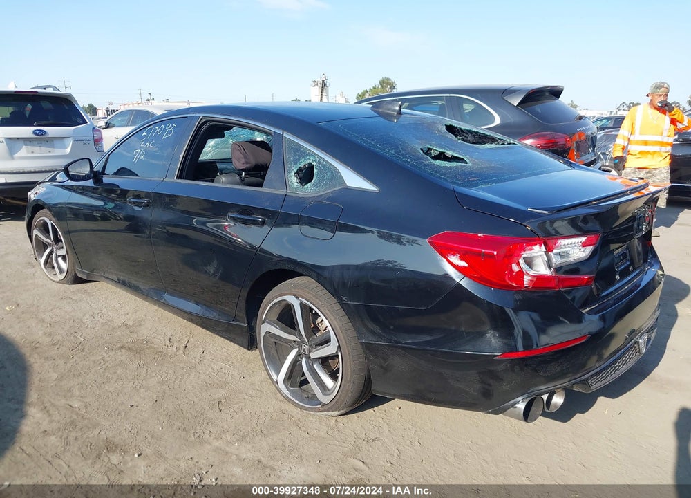 2018 HONDA ACCORD SPORT 2.0T VIN: 1HGCV2F37JA014695