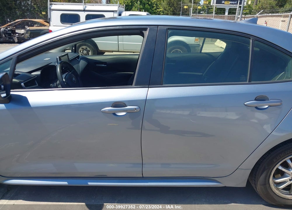 2021 TOYOTA COROLLA HYBRID LE VIN: JTDEAMDE8MJ027446
