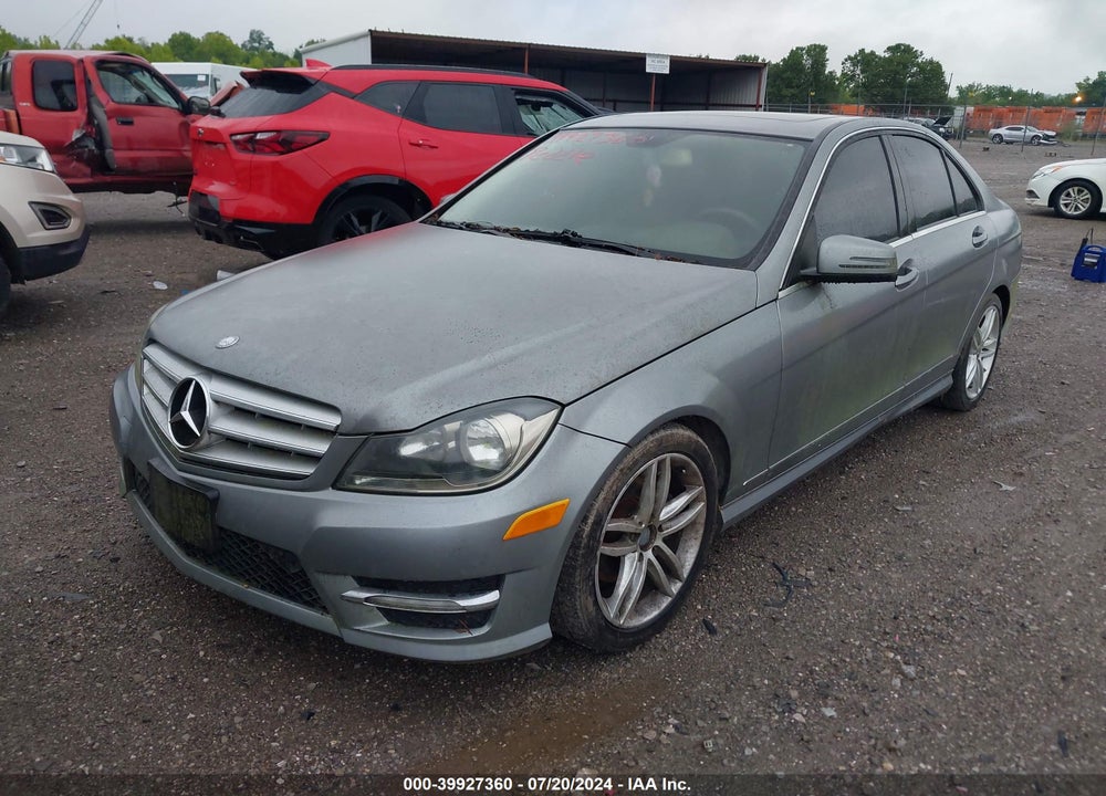 2012 MERCEDES-BENZ C 300 LUXURY 4MATIC/SPORT 4MATIC VIN: WDDGF8BB5CF899133
