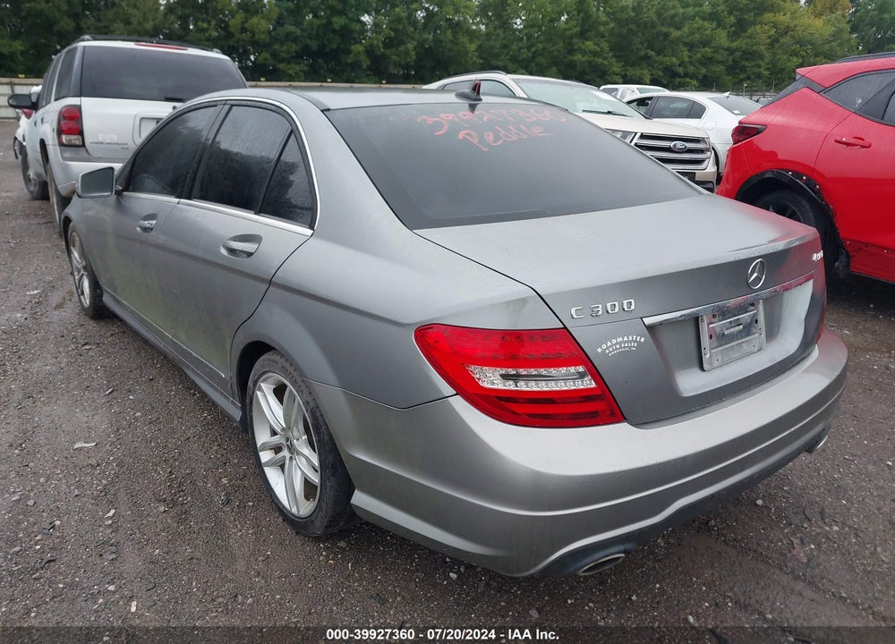 2012 MERCEDES-BENZ C 300 LUXURY 4MATIC/SPORT 4MATIC VIN: WDDGF8BB5CF899133