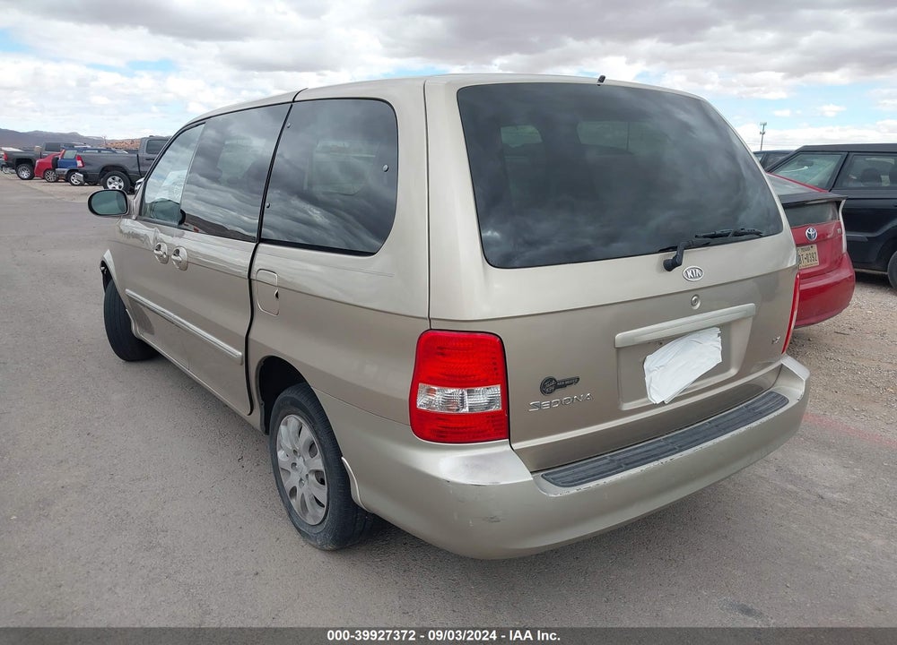 2005 KIA SEDONA EX/LX VIN: KNDUP131256656826