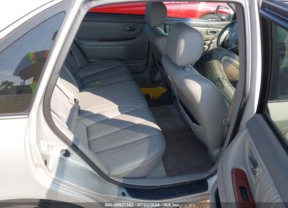 2002 TOYOTA AVALON XLS VIN: 4T1BF28B32U262272