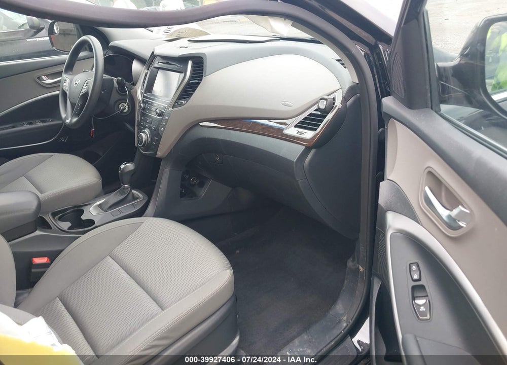 2019 HYUNDAI SANTA FE XL SE VIN: KM8SMDHF9KU300060