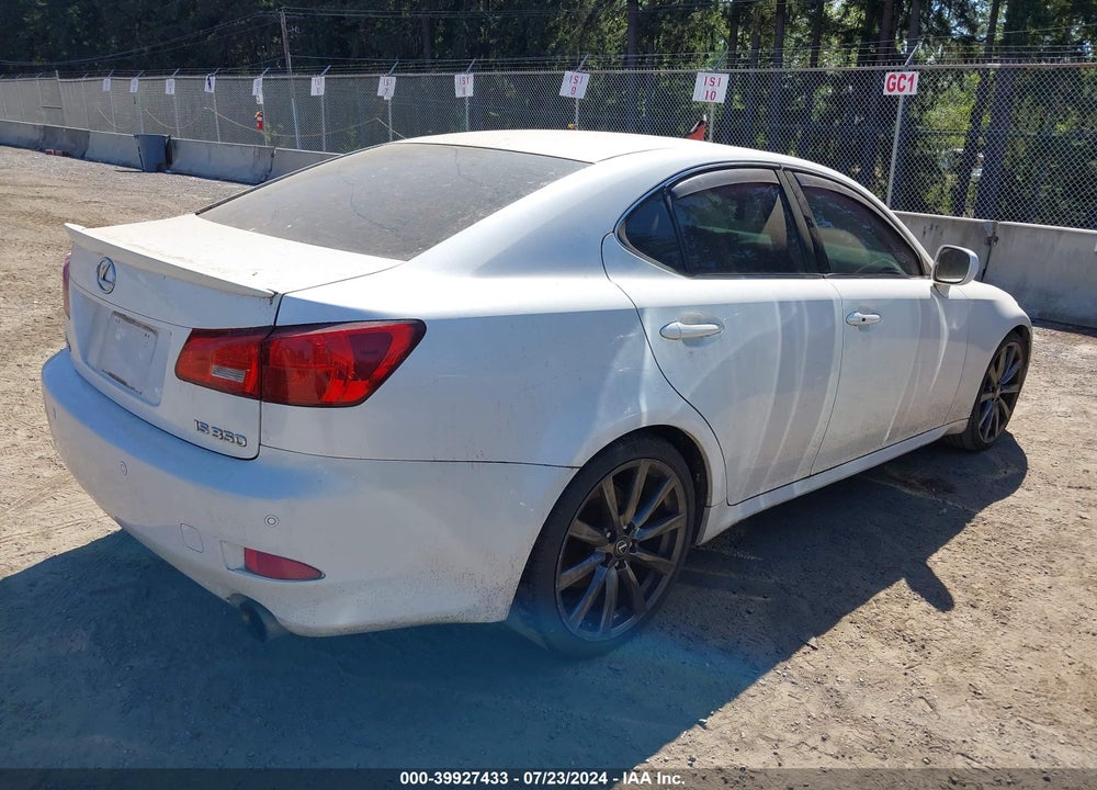 2006 LEXUS IS 350 VIN: JTHBE262662001082