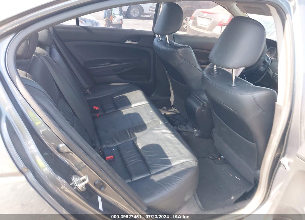 2012 HONDA ACCORD 2.4 SE VIN: 1HGCP2F65CA110882