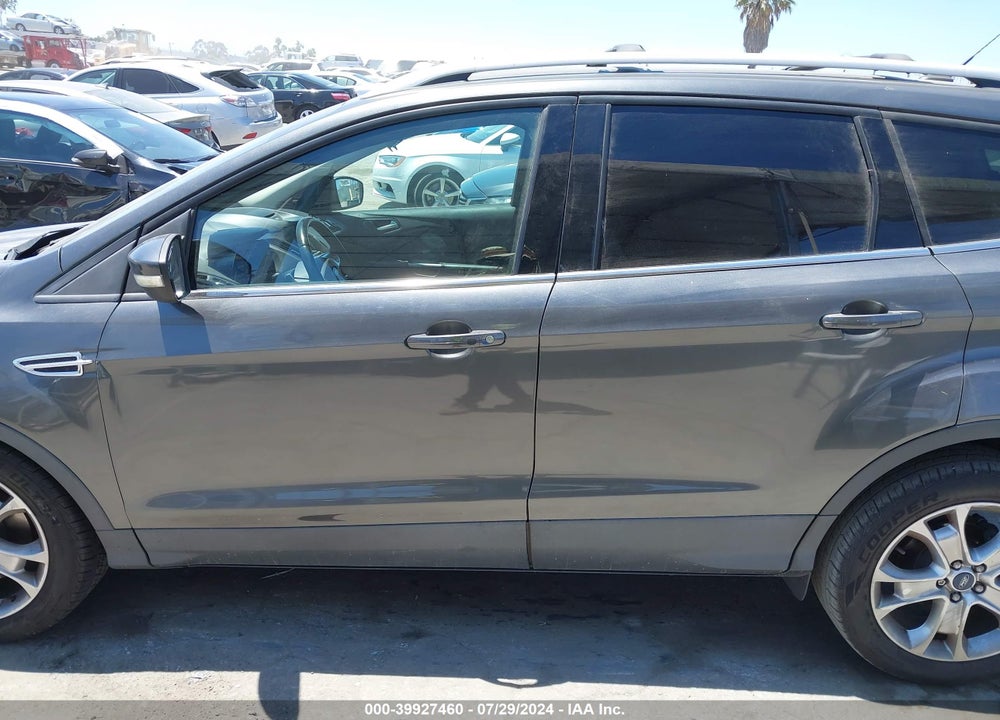 2015 FORD ESCAPE TITANIUM VIN: 1FMCU0J94FUC20804