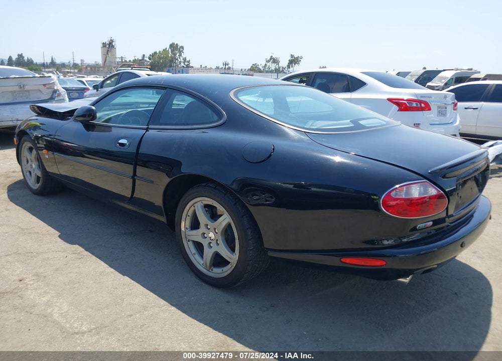 2003 JAGUAR XKR VIN: SAJDA41B933A36802