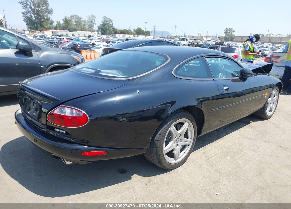 2003 JAGUAR XKR VIN: SAJDA41B933A36802
