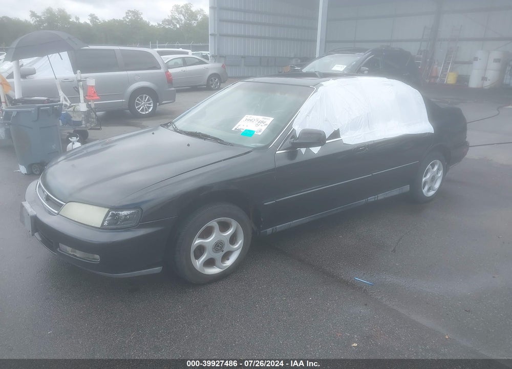 1996 HONDA ACCORD EX/EX-R VIN: 1HGCD5653TA125530