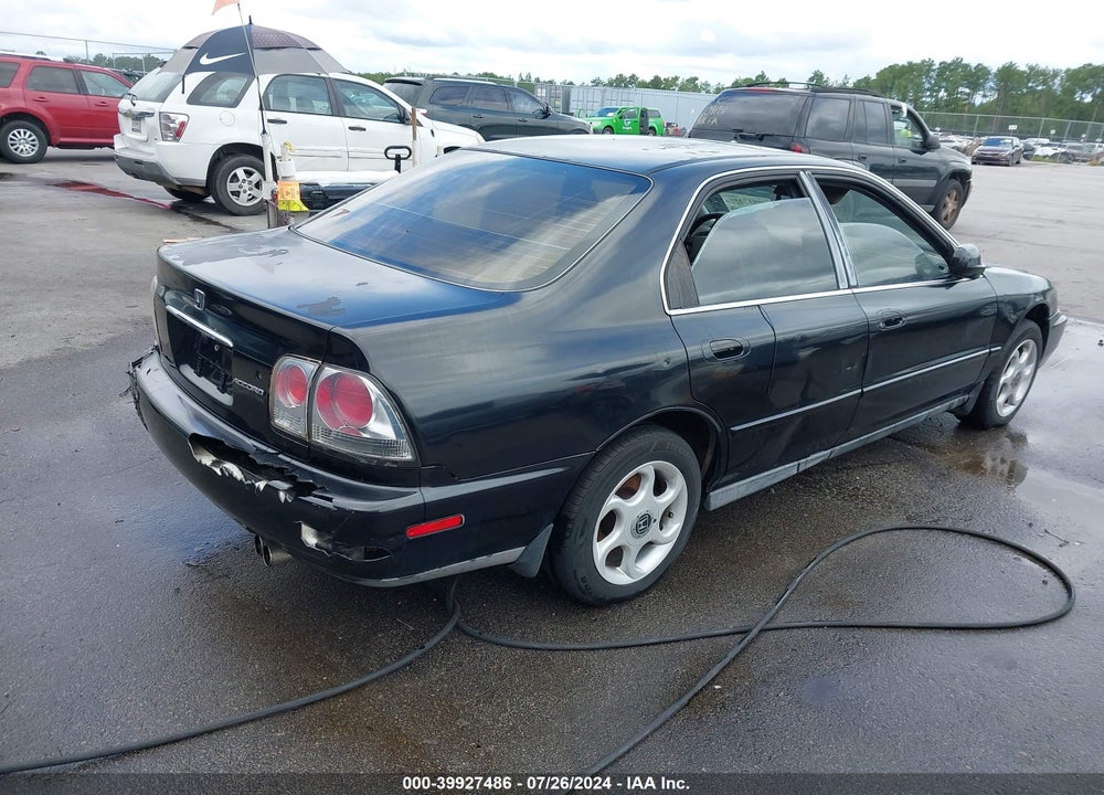 1996 HONDA ACCORD EX/EX-R VIN: 1HGCD5653TA125530