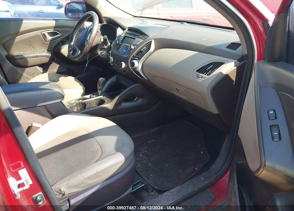 2011 HYUNDAI TUCSON GLS VIN: KM8JU3ACXBU299961