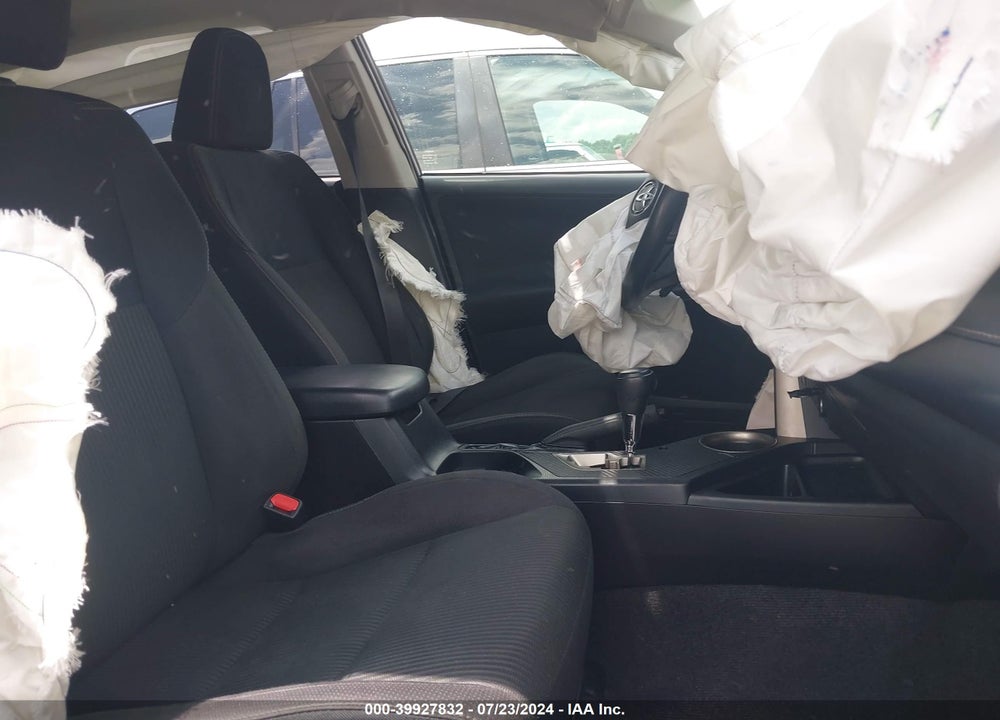 2015 TOYOTA RAV4 XLE VIN: JTMRFREV7FJ020148