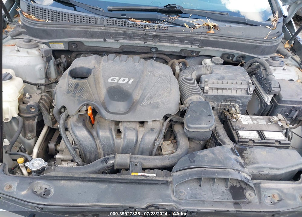 2011 HYUNDAI SONATA SE VIN: 5NPEC4AC8BH181917