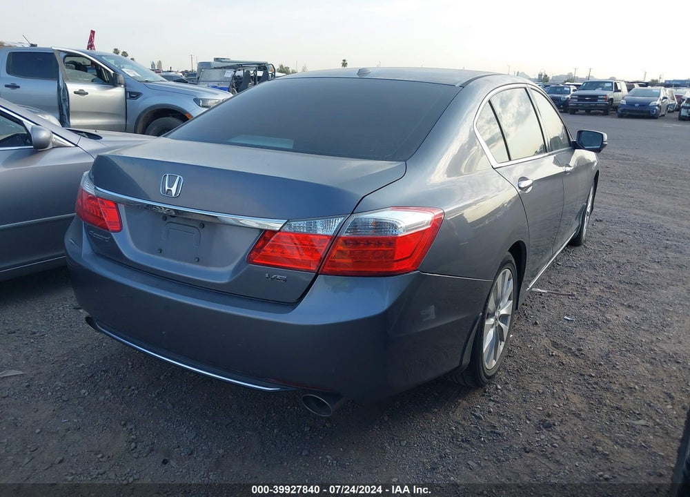 2013 HONDA ACCORD EX-L V-6 VIN: 1HGCR3F88DA002470