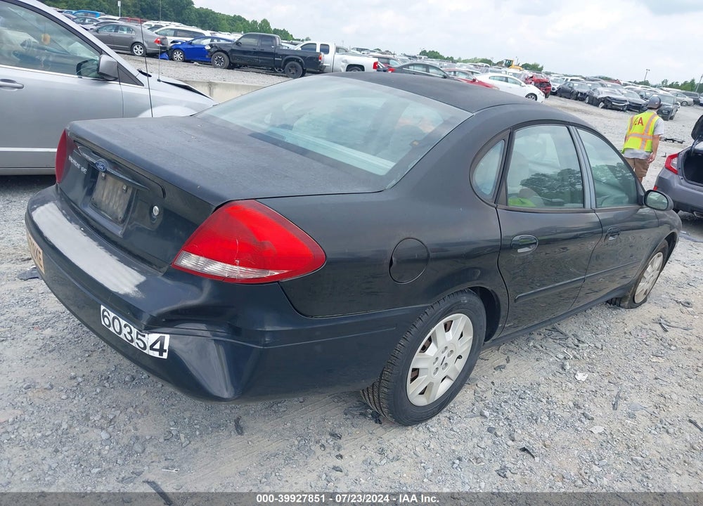 2005 FORD TAURUS SE VIN: 1FAFP53U35A300687
