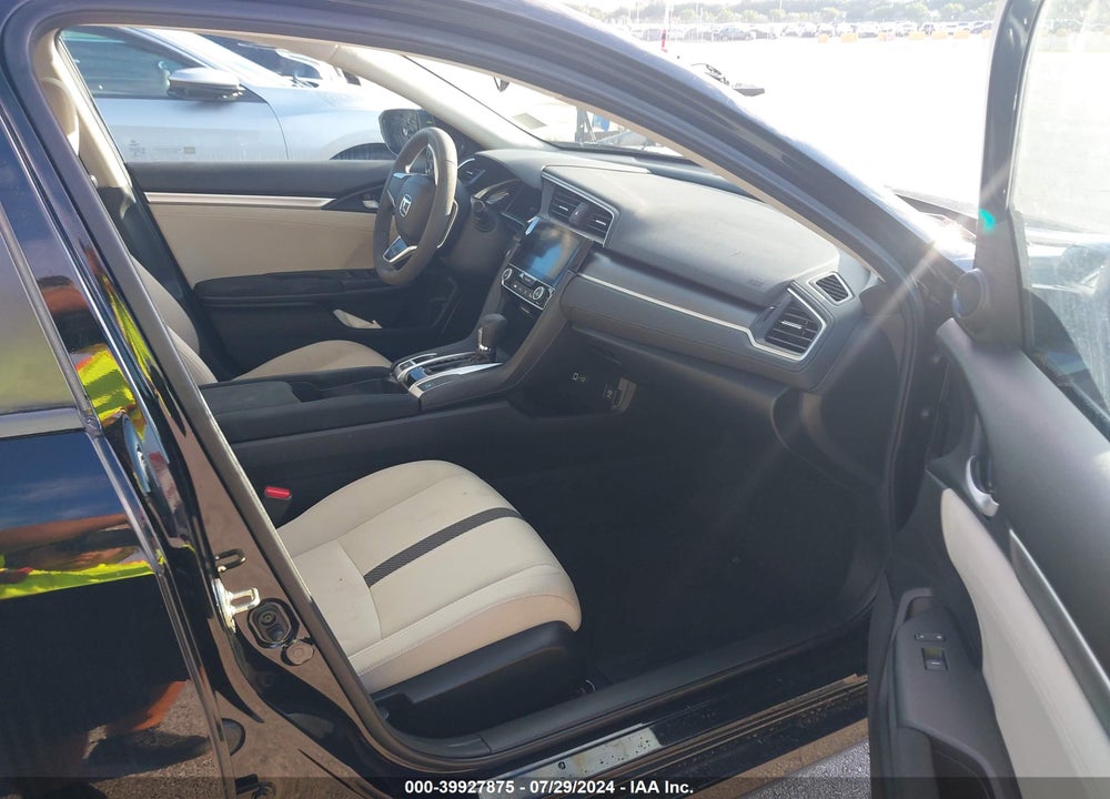 2018 HONDA CIVIC EX VIN: 19XFC2F76JE000045