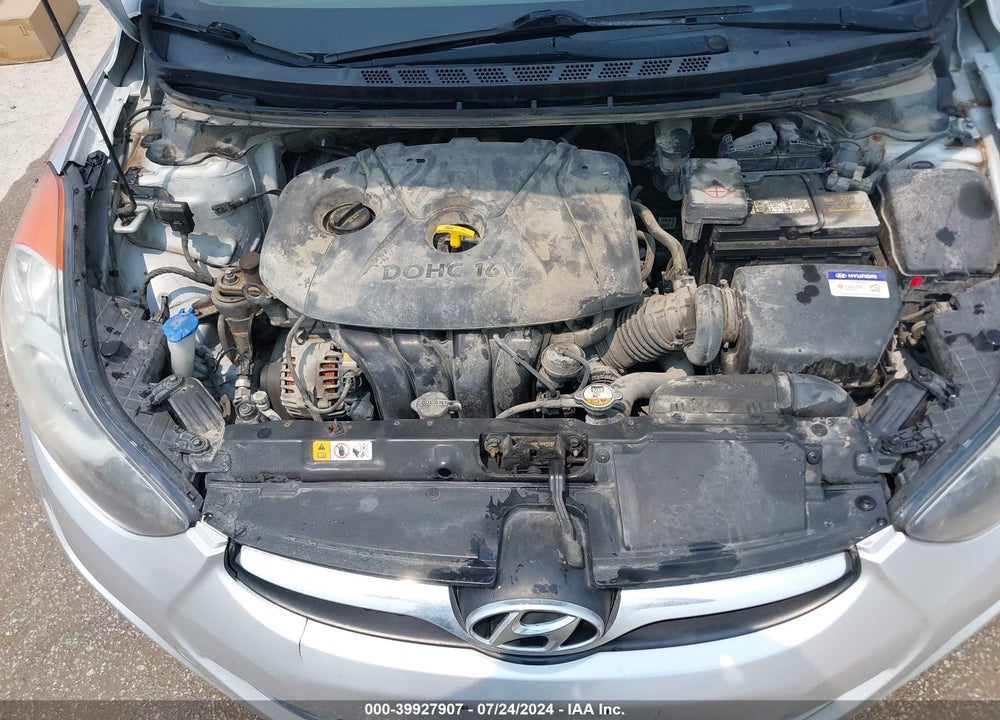 2013 HYUNDAI ELANTRA GLS VIN: KMHDH4AE4DU927038
