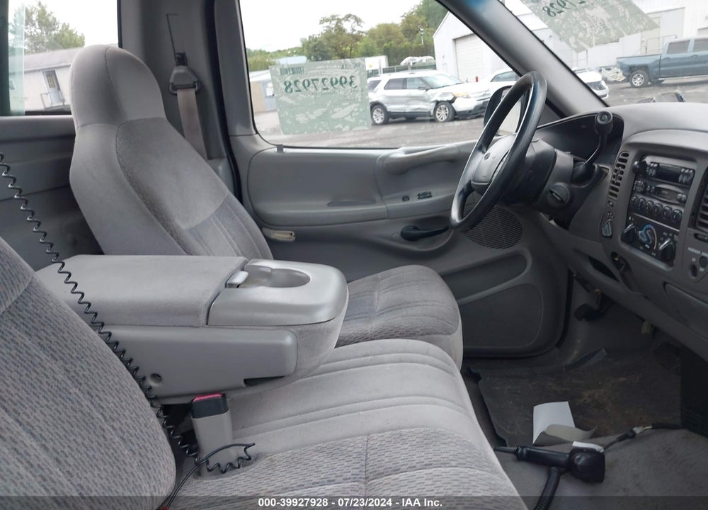 1998 FORD F-150 LARIAT/XL VIN: 2FTRF08L8WCA36363