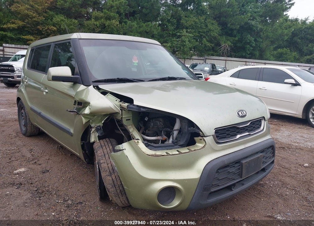 2013 KIA SOUL VIN: KNDJT2A57D7602182