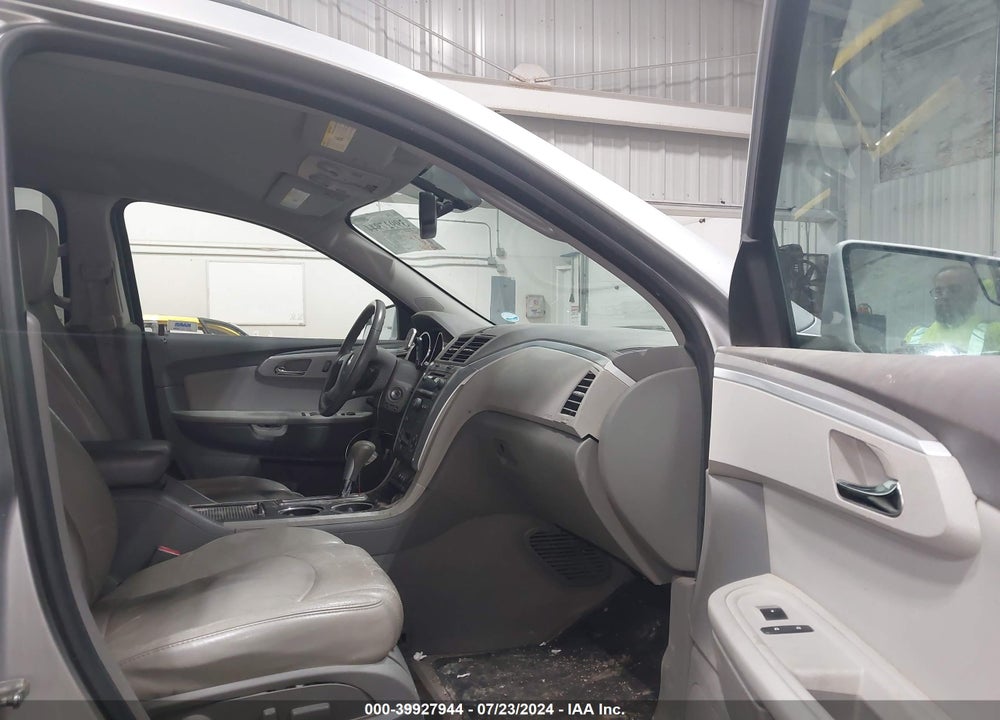 2011 CHEVROLET TRAVERSE 2LT VIN: 1GNKVJED2BJ289415