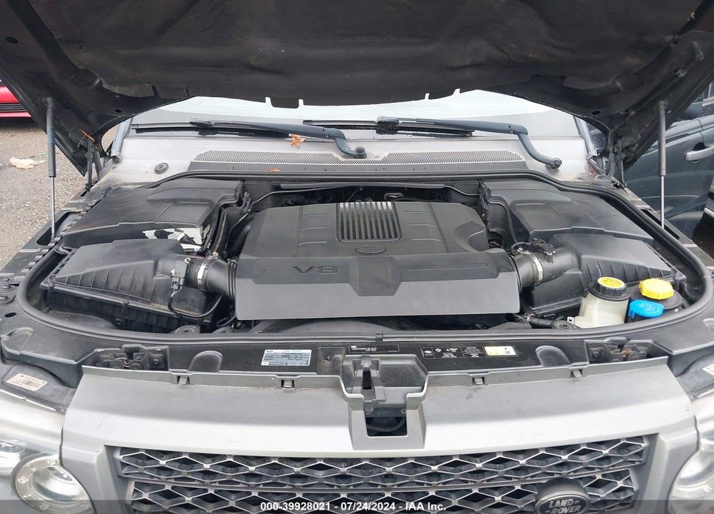 2011 LAND ROVER RANGE ROVER SPORT HSE VIN: SALSK2D42BA261549