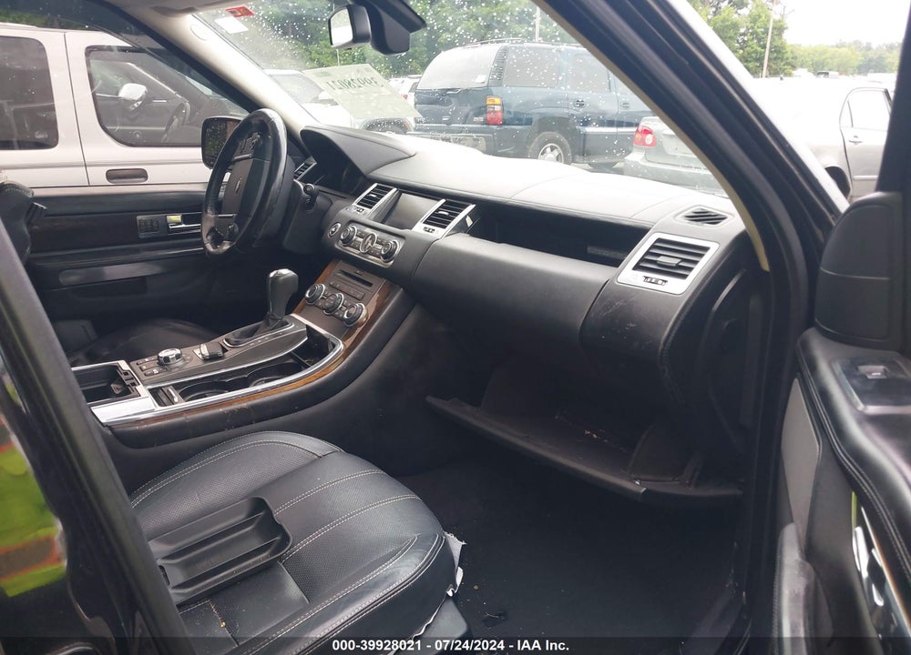2011 LAND ROVER RANGE ROVER SPORT HSE VIN: SALSK2D42BA261549