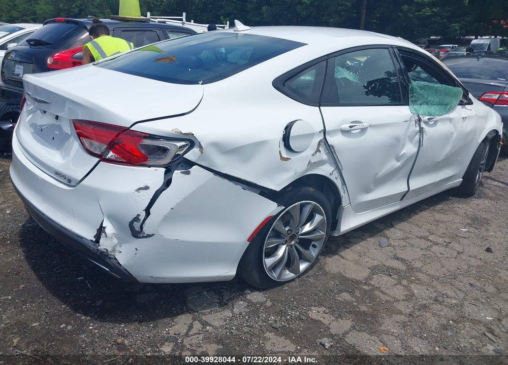 2016 CHRYSLER 200 S VIN: 1C3CCCBB2GN115866
