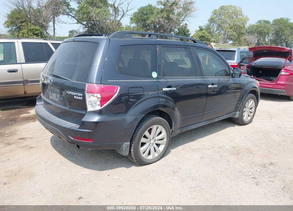 2011 SUBARU FORESTER 2.5X PREMIUM VIN: JF2SHADC0BH722974