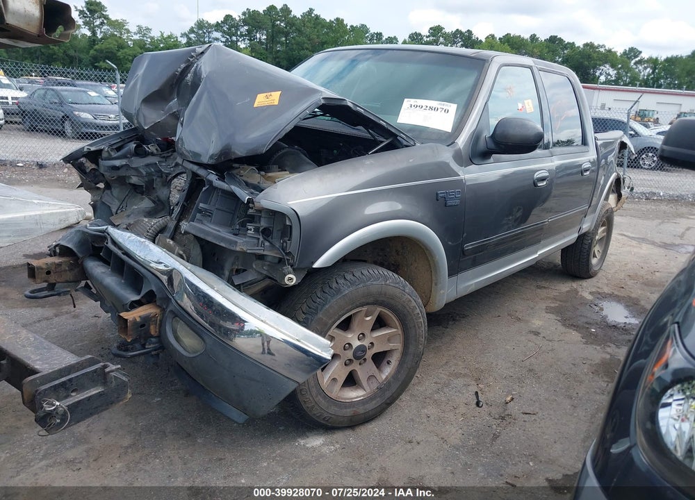 2003 FORD F-150 LARIAT/XLT VIN: 1FTRW08L03KB70579