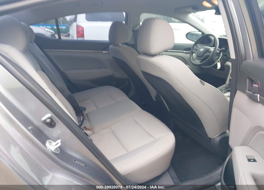 2018 HYUNDAI ELANTRA SEL VIN: 5NPD84LF8JH254903