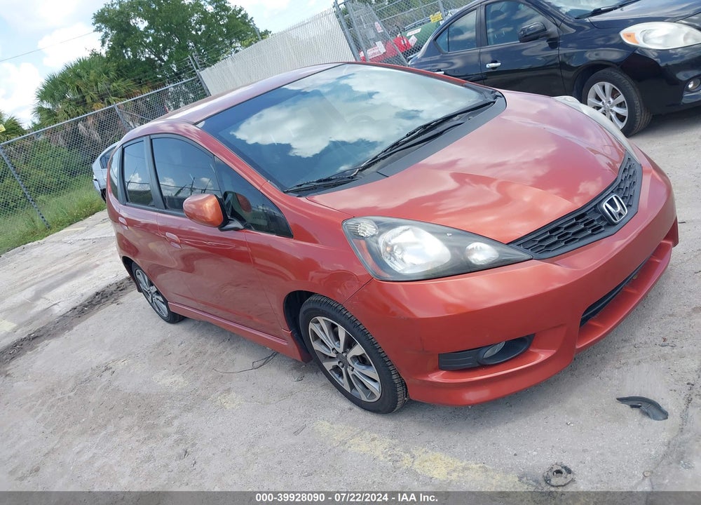 2012 HONDA FIT SPORT VIN: JHMGE8H51CC033301