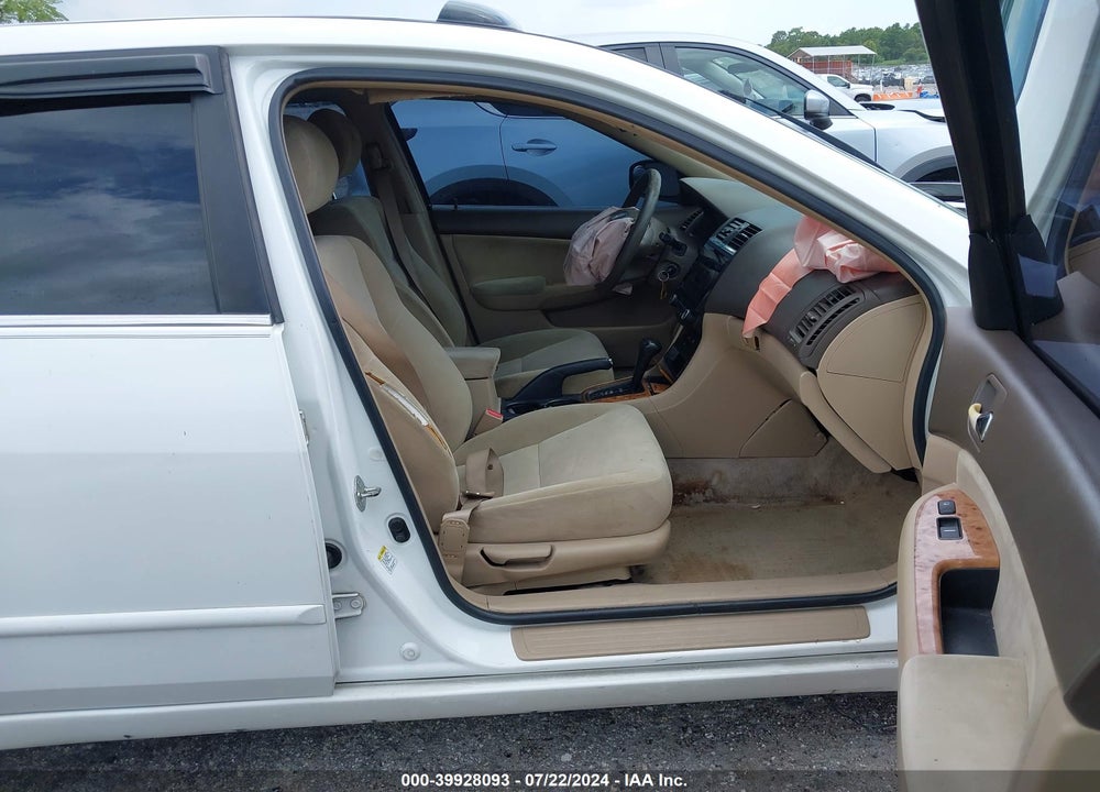 2005 HONDA ACCORD VIN: 1HGCM56715A086957