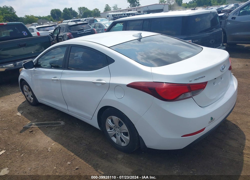 2016 HYUNDAI ELANTRA SE VIN: 5NPDH4AEXGH669000