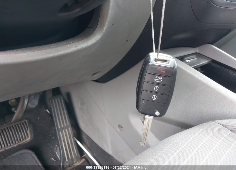 2016 KIA FORTE LX VIN: KNAFX4A68G5522286
