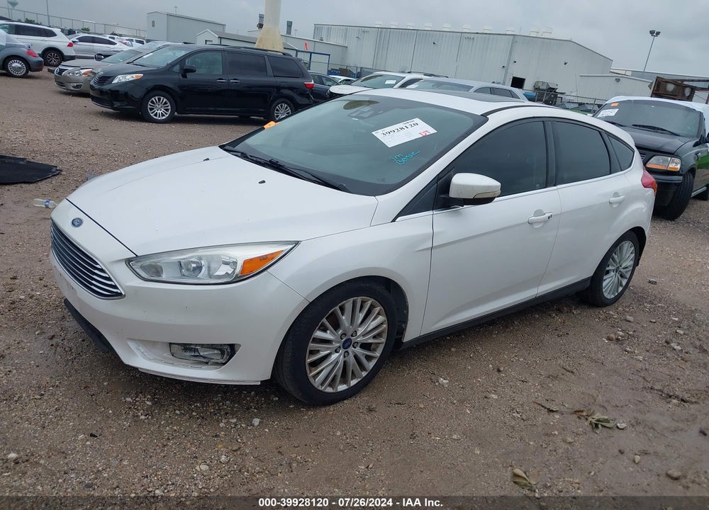 2015 FORD FOCUS TITANIUM VIN: 1FADP3N27FL278304