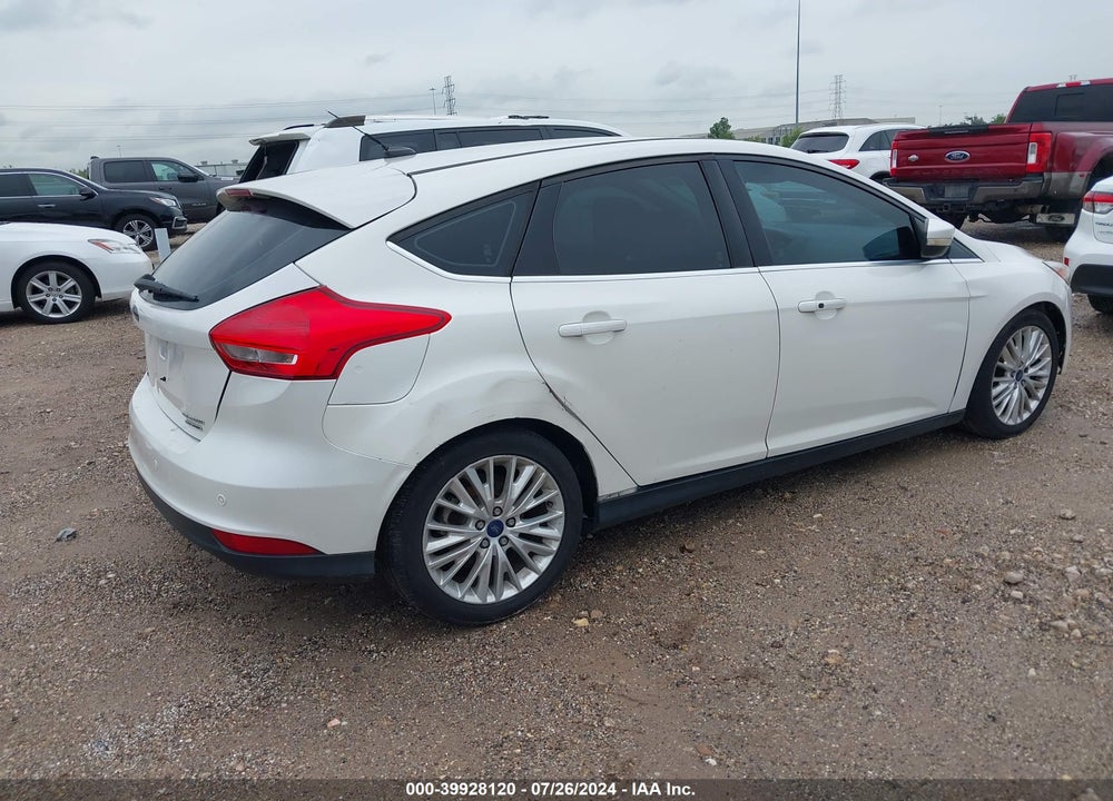 2015 FORD FOCUS TITANIUM VIN: 1FADP3N27FL278304