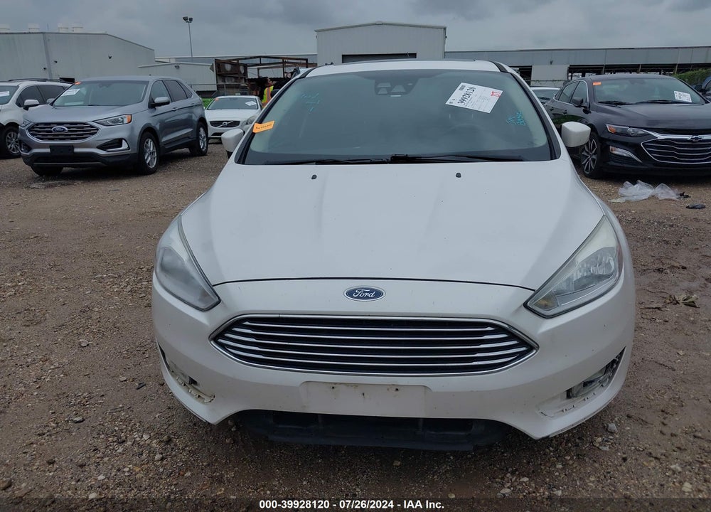 2015 FORD FOCUS TITANIUM VIN: 1FADP3N27FL278304