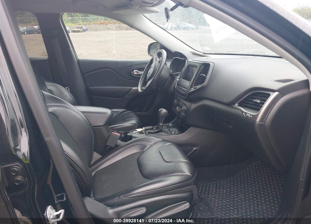 2019 JEEP CHEROKEE LATITUDE PLUS 4X4 VIN: 1C4PJMLB0KD389234
