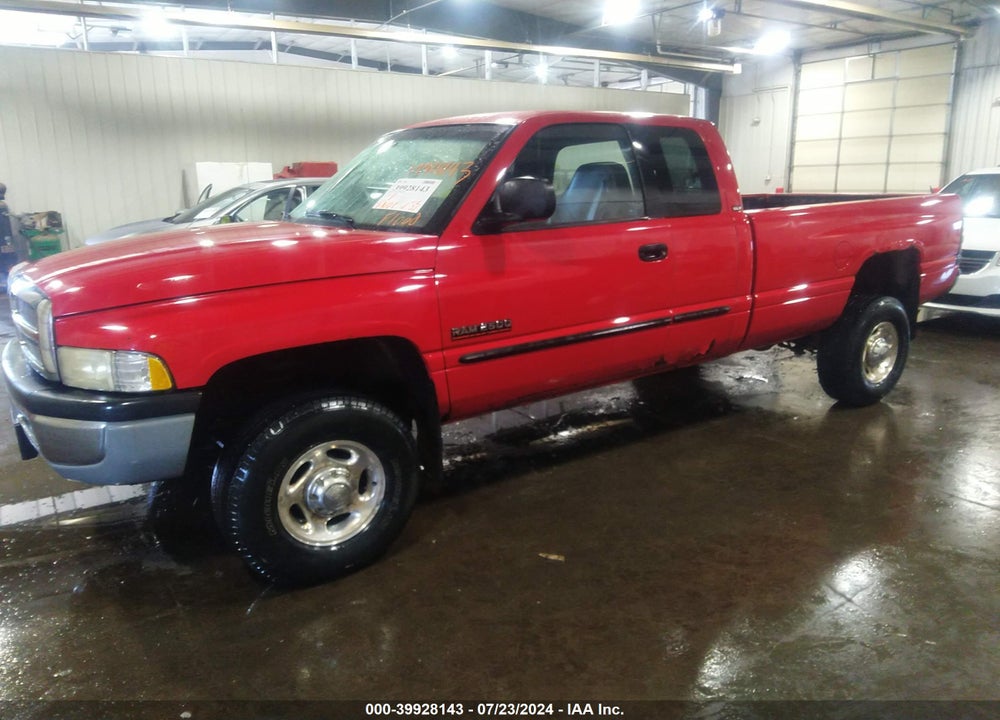 2001 DODGE RAM 2500 ST VIN: 1B7KF23651J607185