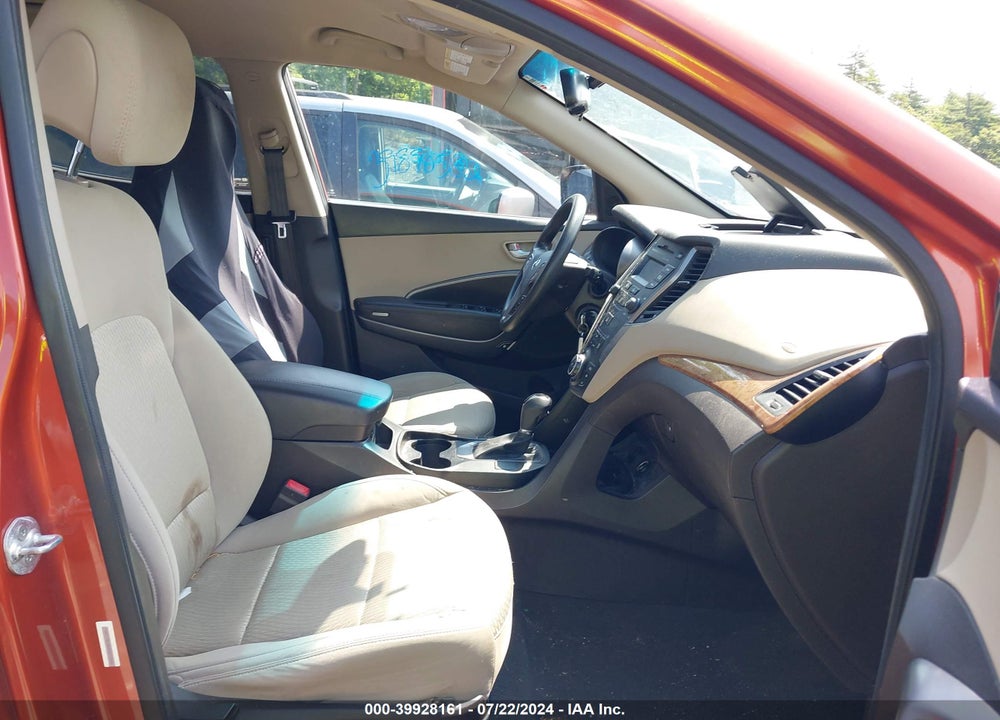2014 HYUNDAI SANTA FE SPORT 2.4L VIN: 5XYZTDLB2EG213536