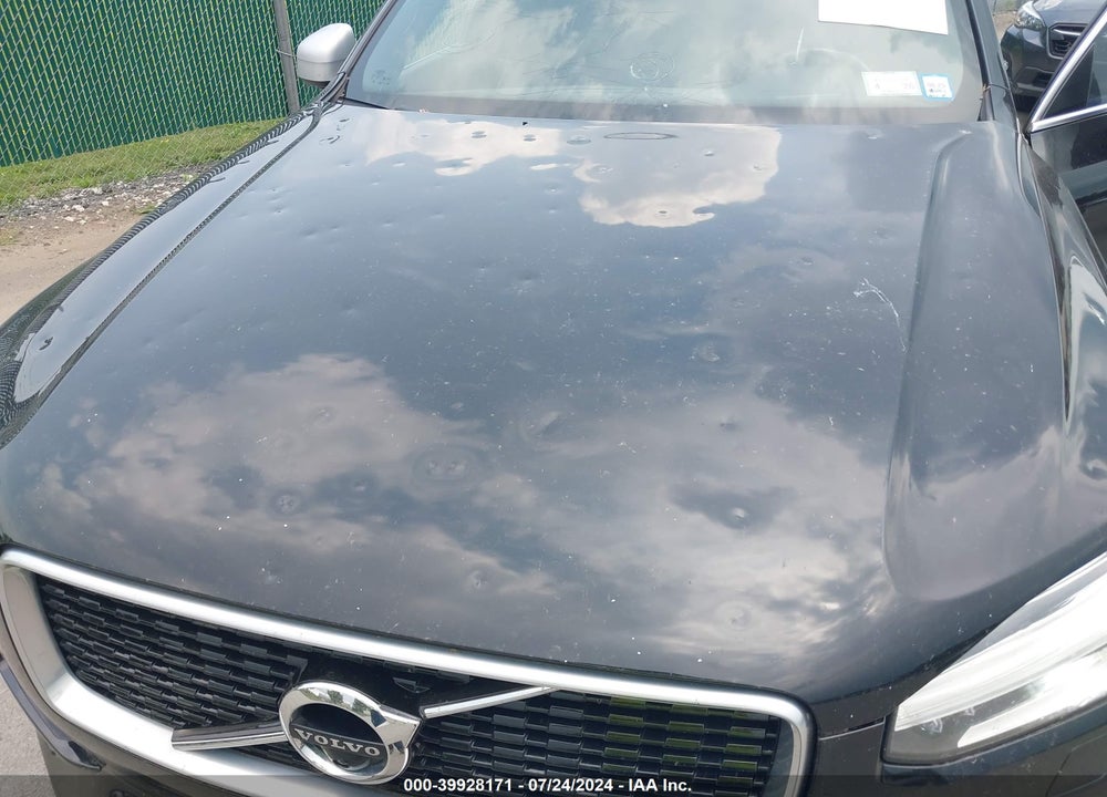 2018 VOLVO XC90 T6 R-DESIGN VIN: YV4A22PM5J1323228