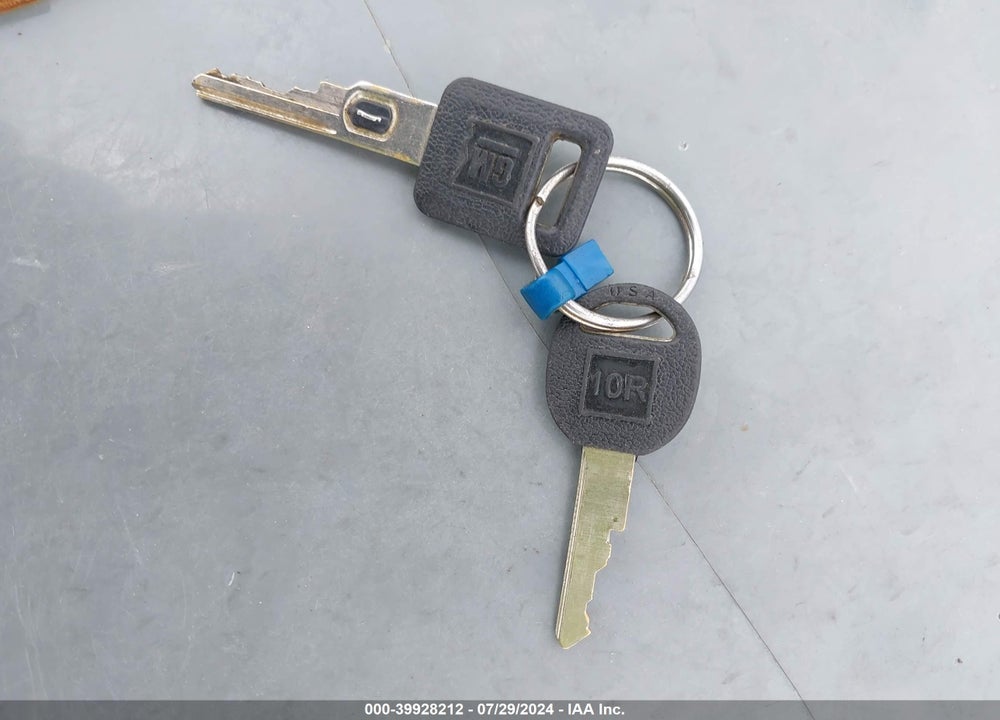 1999 CHEVROLET LUMINA VIN: 2G1WL52M0X9247185