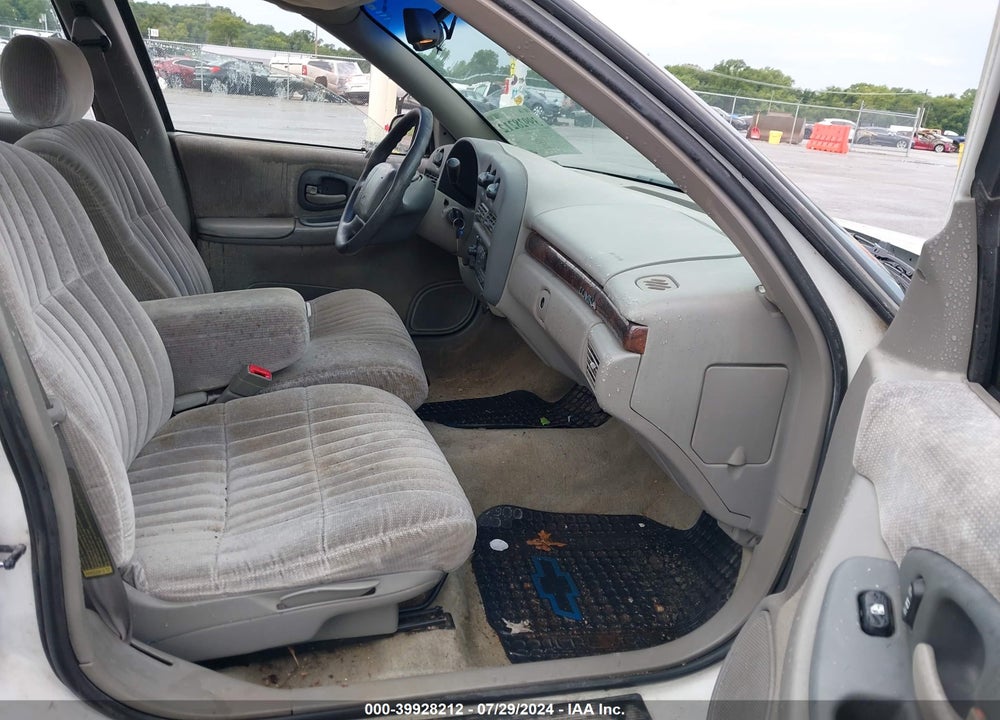 1999 CHEVROLET LUMINA VIN: 2G1WL52M0X9247185