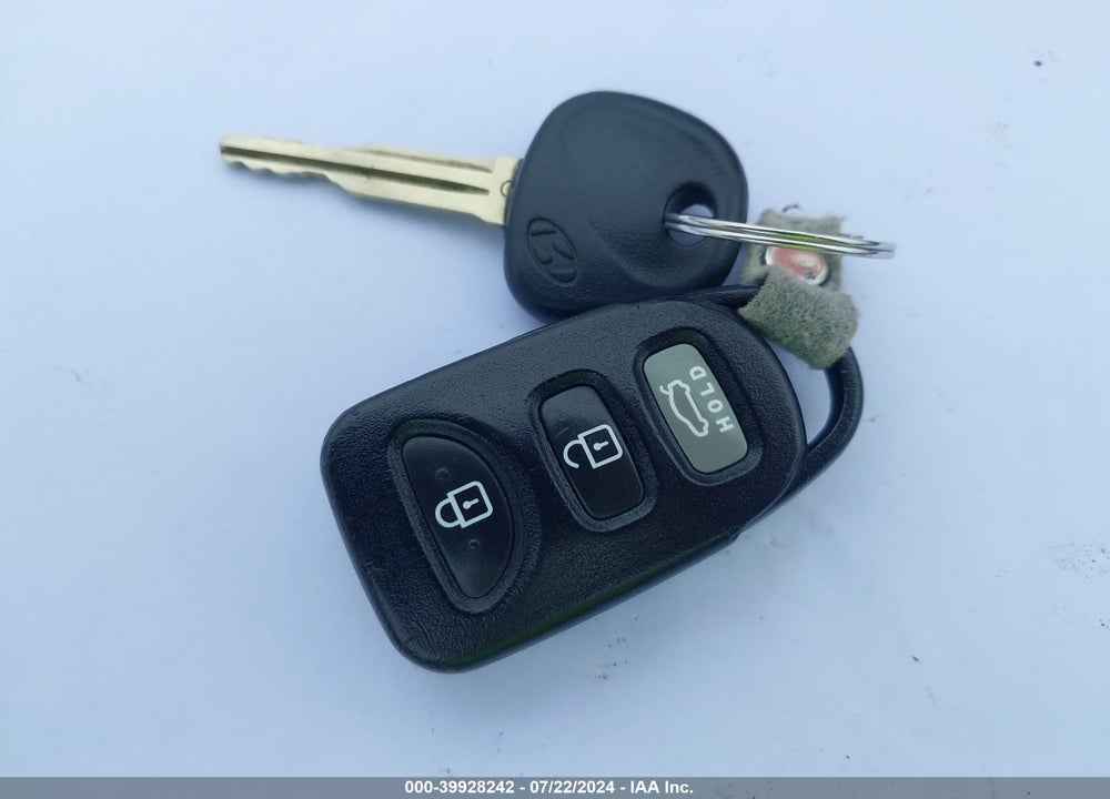 2011 HYUNDAI ELANTRA GLS (ULSAN PLANT) VIN: KMHDH4AE0BU111411