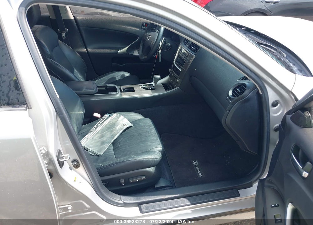 2009 LEXUS IS 250 VIN: JTHBK262195094475