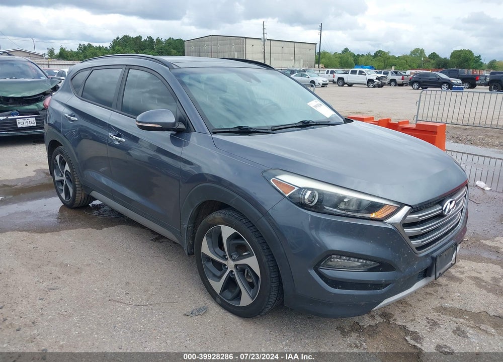 2017 HYUNDAI TUCSON LIMITED VIN: KM8J33A24HU353175