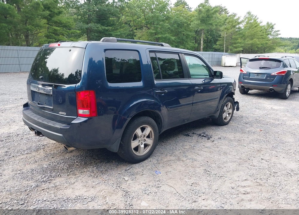 2011 HONDA PILOT EX-L VIN: 5FNYF4H60BB034610