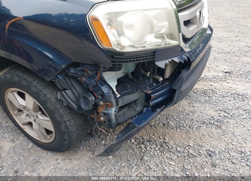 2011 HONDA PILOT EX-L VIN: 5FNYF4H60BB034610